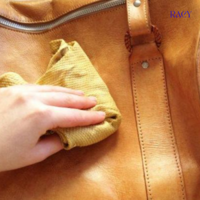 Cách giặt túi xách tại nhà bằng da thật